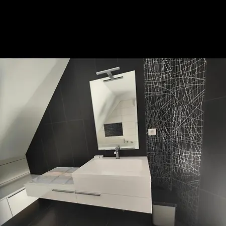Quarto em Acomodações Particulares Elegantes Et Salle De Bain Privee *